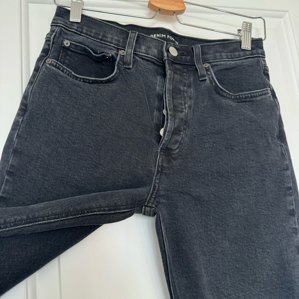 Aritzia Denim Forum the Yoko high rise slim black jeans, size 27 - Picture 12 of 16